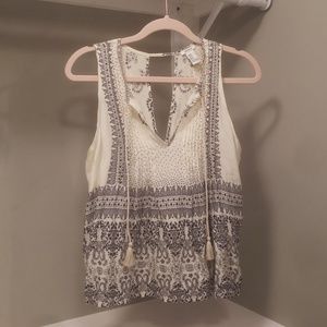 Cream and navy sleeveless top